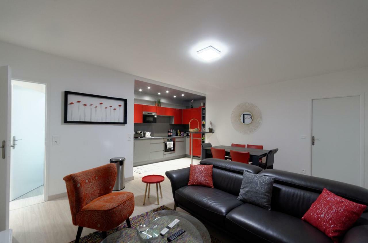 Red-Line Apartment Serris Luaran gambar